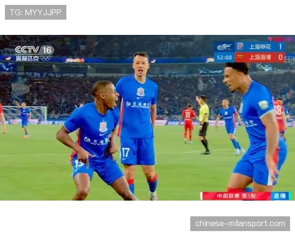 上海德比马纳法右路精准传中 拉唐头球冲顶破门制胜
